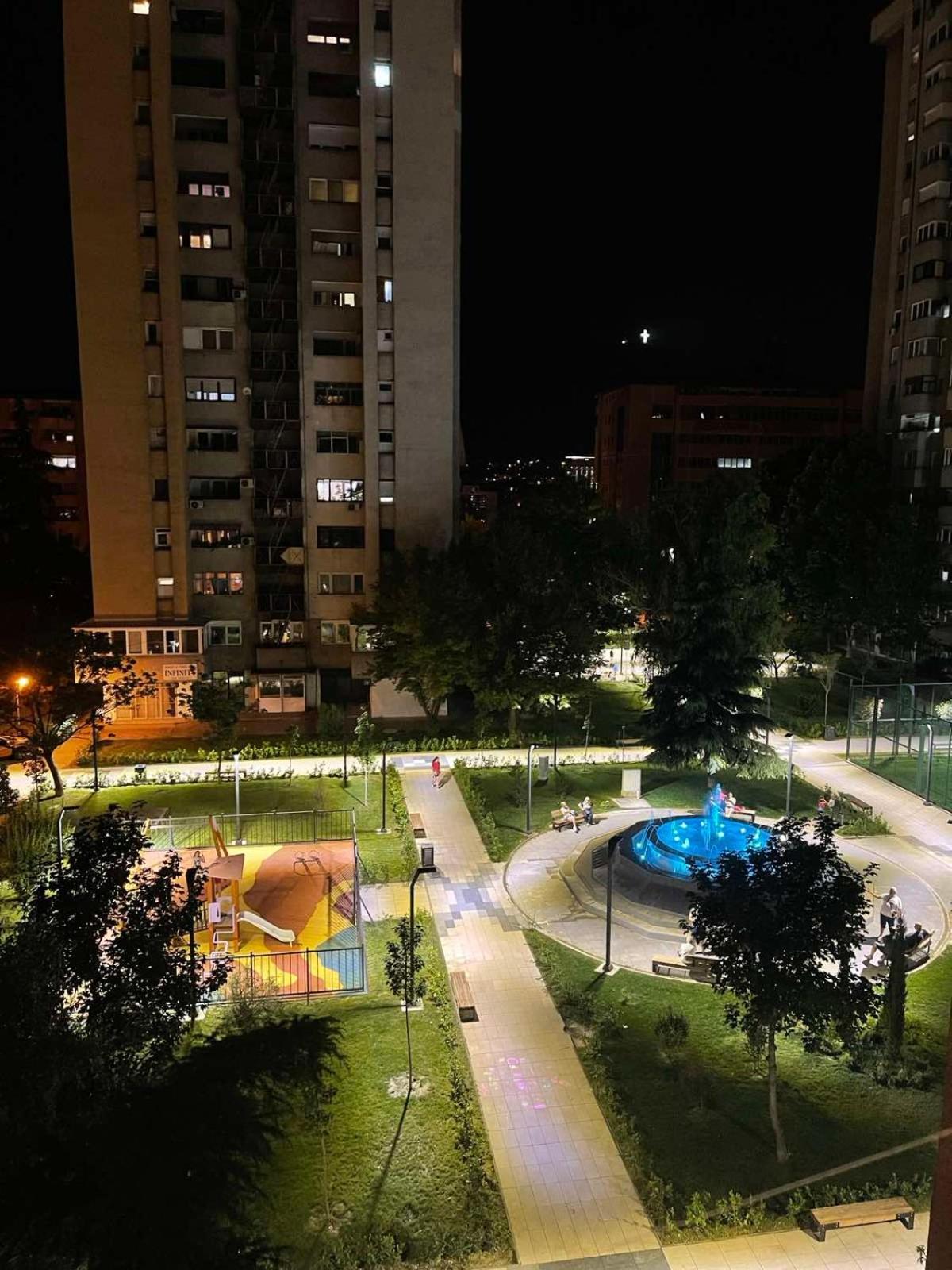 Soleil Central Apartments Skopje Exteriör bild